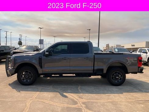 Used 2023 Ford F250 Lariat w/ Sport Appearance Package image 4