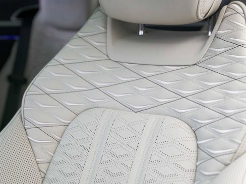 New 2026 Bentley Continental Mulliner image 3