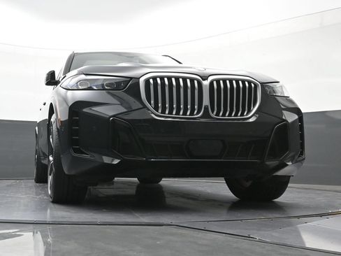 Used 2024 BMW X5 xDrive40i w/ M Sport Package AWD/4WD image 23