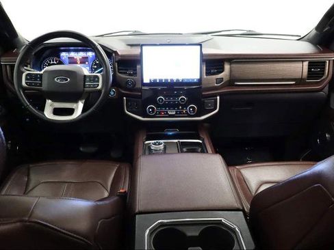 Certified 2023 Ford Expedition Limited image 15