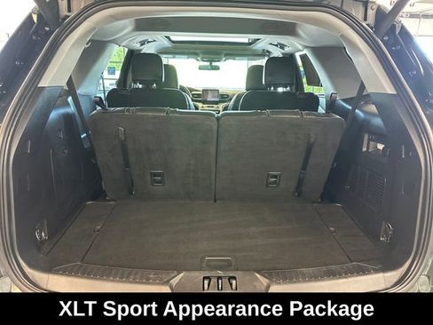 Used 2023 Ford Explorer XLT w/ Equipment Group 202A AWD/4WD image 8