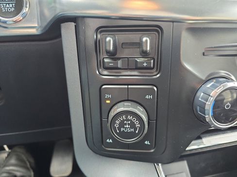 Used 2022 Ford F150 Lariat AWD/4WD image 15