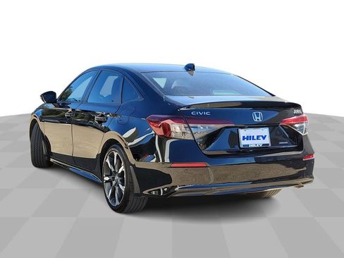 Used 2025 Honda Civic Sport Touring image 6