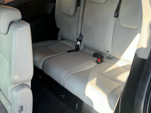 Used 2019 Honda Odyssey EX-L image 7