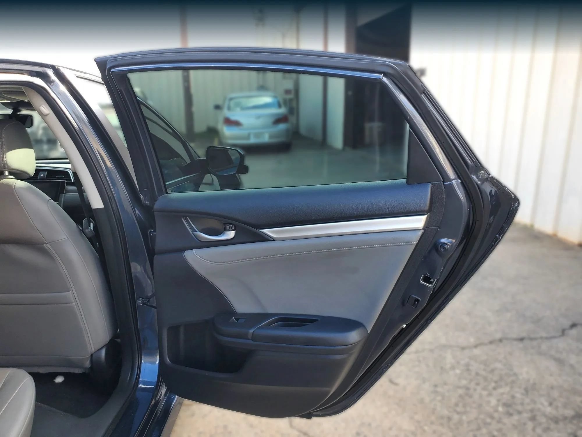 Used 2021 Honda Civic EX-L image 23