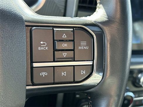 Certified 2022 Ford F150 Platinum w/ Equipment Group 701A High image 33