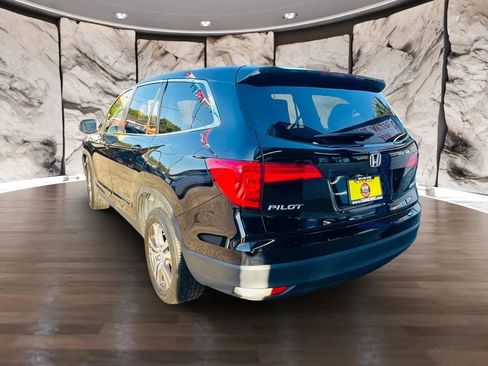 Used 2017 Honda Pilot EX-L image 8