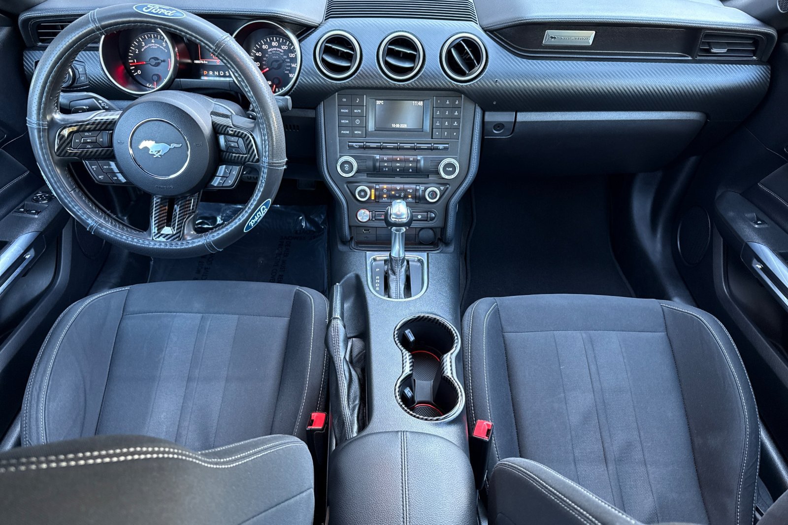 Used 2018 Ford Mustang Coupe RWD image 13