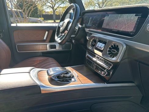 Certified 2024 Mercedes-Benz G 63 AMG 4MATIC image 33