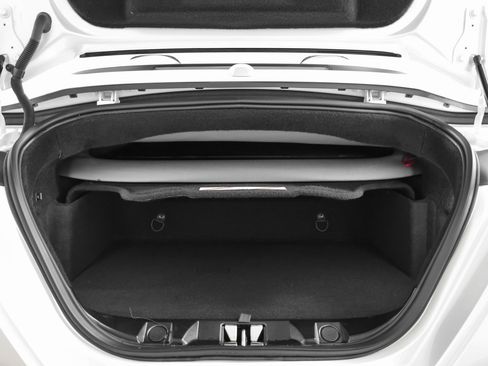 Certified 2024 Ferrari Roma Spider image 37