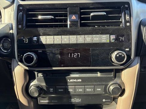 Used 2022 Lexus GX 460 Premium image 14