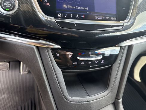 Used 2021 Cadillac XT6 Sport image 30