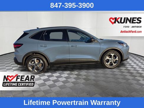 Certified 2025 Ford Escape ST-Line image 8