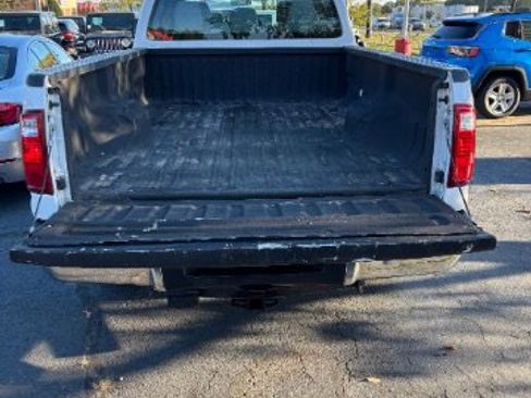 Used 2016 Ford F250 XL w/ XL Appearance Package image 6