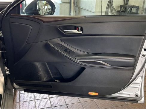 Used 2021 Toyota Avalon XLE FWD image 20