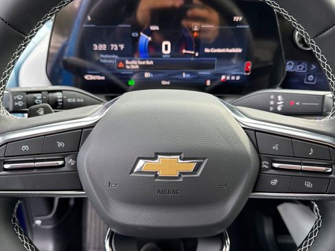 New 2026 Chevrolet Equinox EV LT image 22