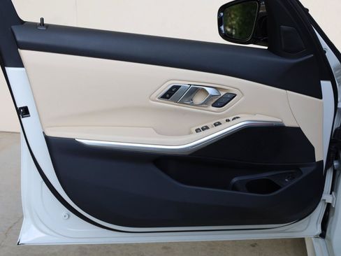 Used 2023 BMW M340i w/ Premium Package RWD image 16
