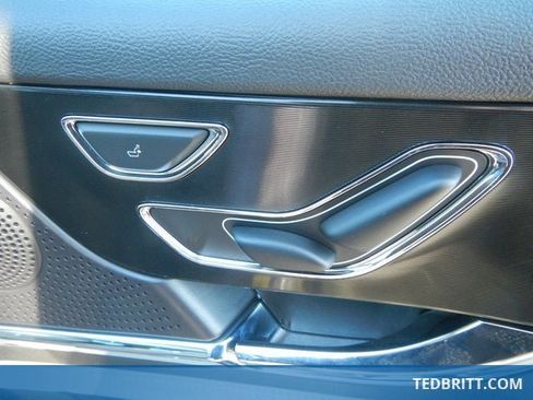 Certified 2025 Lincoln Corsair Reserve image 19