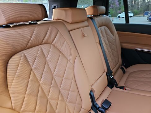 New 2026 BMW X7 xDrive40i image 12