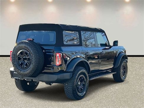 Certified 2024 Ford Bronco Wildtrak image 5