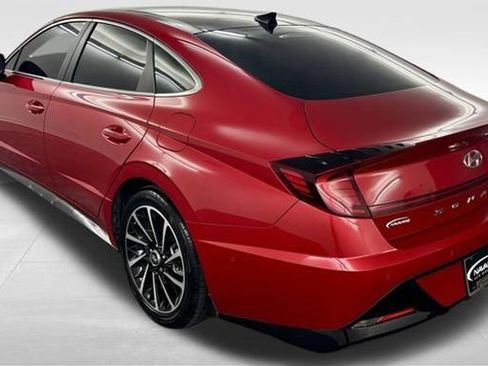 Used 2021 Hyundai Sonata Limited FWD image 6