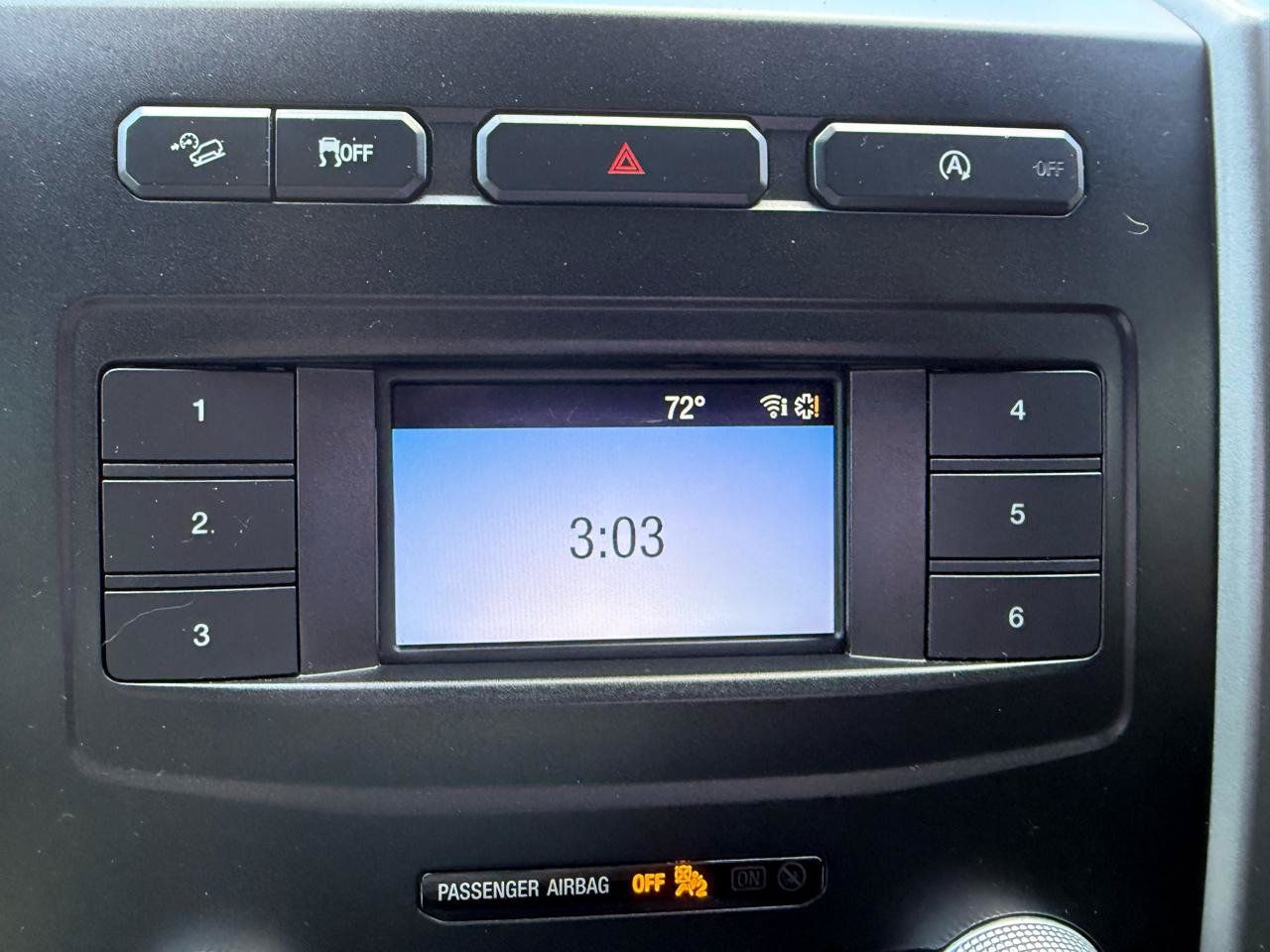 Used 2018 Ford Expedition XLT AWD/4WD image 26