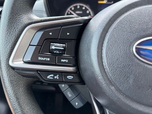 Used 2022 Subaru Forester AWD/4WD image 16