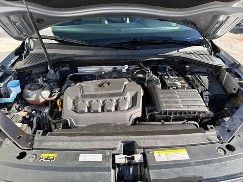 Certified 2023 Volkswagen Tiguan SE image 23