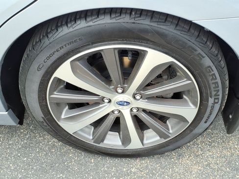 Used 2016 Subaru Legacy 2.5i Limited AWD/4WD image 6