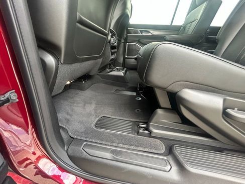 New 2025 Jeep Wagoneer Series II image 45