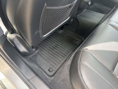 Certified 2022 Volvo S60 B5 Momentum w/ Premium Package image 20