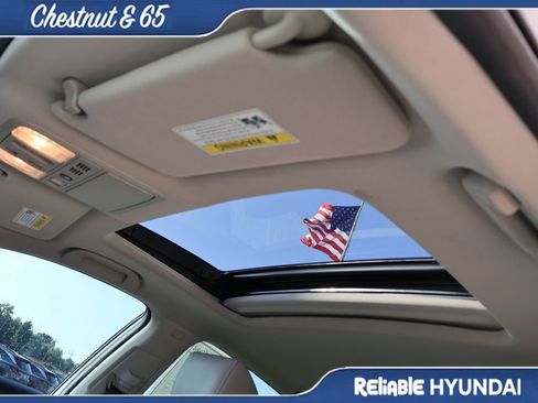 Used 2019 Honda Accord Touring image 25