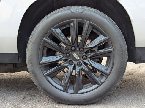 Used 2021 Cadillac Escalade ESV Sport Platinum AWD/4WD image 25