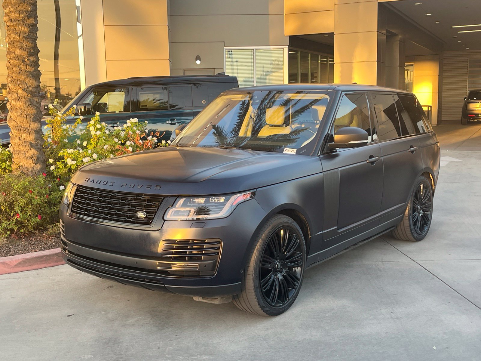 Used 2022 Land Rover Range Rover Westminster Edition AWD/4WD image 1