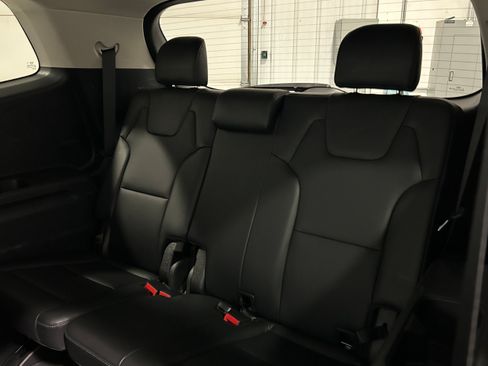 Used 2020 Kia Telluride EX w/ EX Premium Package AWD/4WD image 31