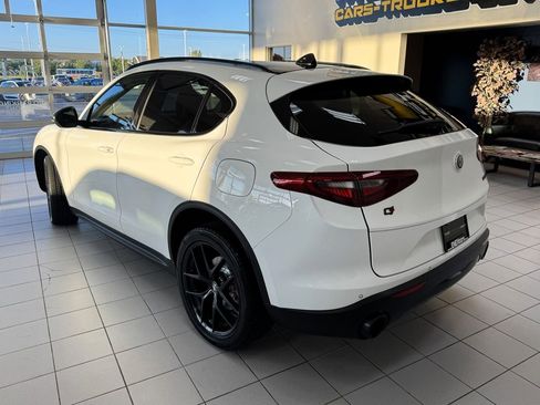 Used 2019 Alfa Romeo Stelvio Ti Sport w/ Quick Order Package 22S Sport image 2