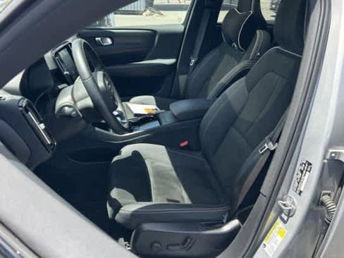 Used 2023 Volvo C40 P8 Recharge Plus w/ Climate Package AWD/4WD image 2