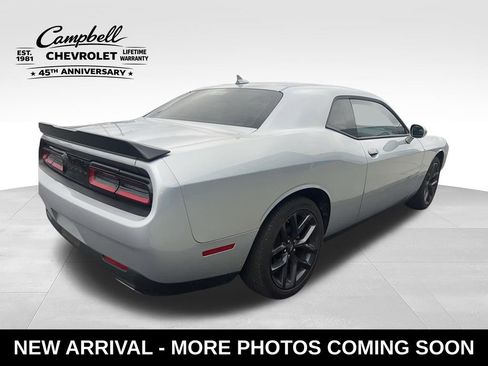 Used 2023 Dodge Challenger SXT w/ Plus Package RWD image 5