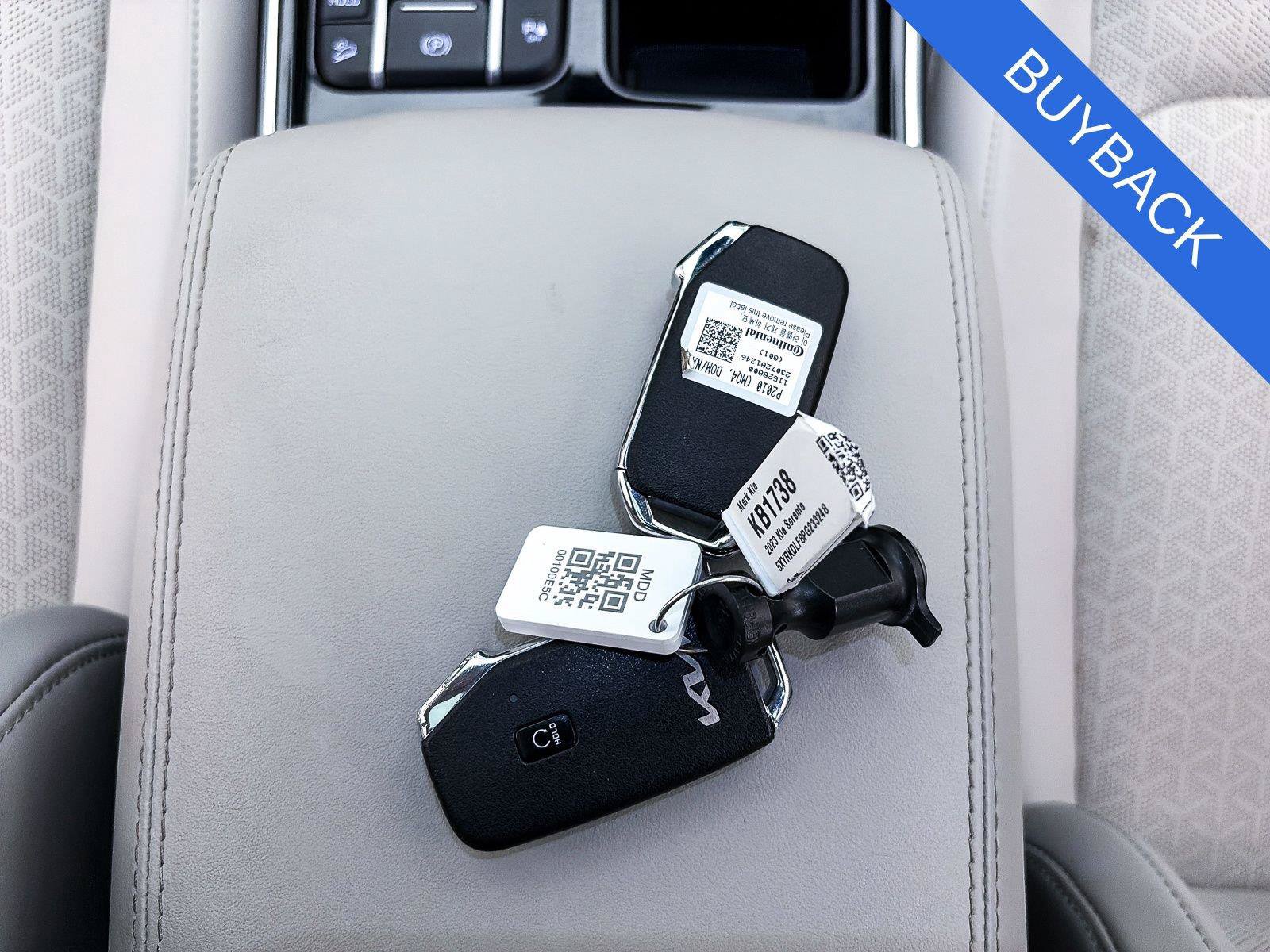 Used 2023 Kia Sorento SX AWD/4WD image 28