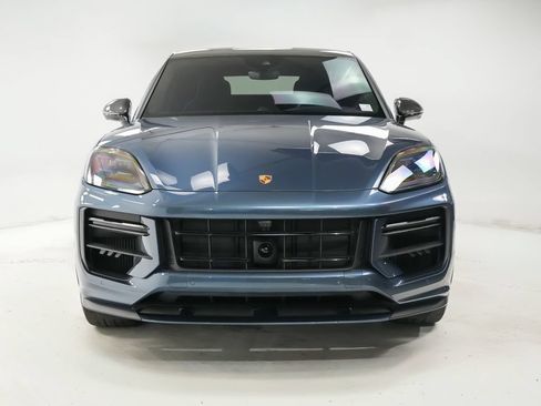 Certified 2026 Porsche Cayenne Turbo GT AWD/4WD image 6