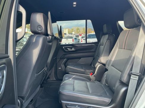 Used 2021 Chevrolet Tahoe RST w/ Luxury Package RWD image 14