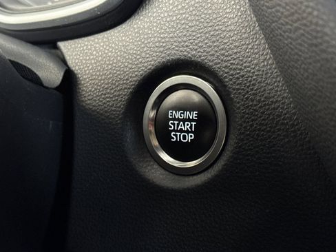 Used 2025 Toyota Corolla SE w/ SE Package FWD image 29