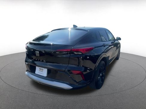 Used 2025 Buick Envista Sport Touring image 14