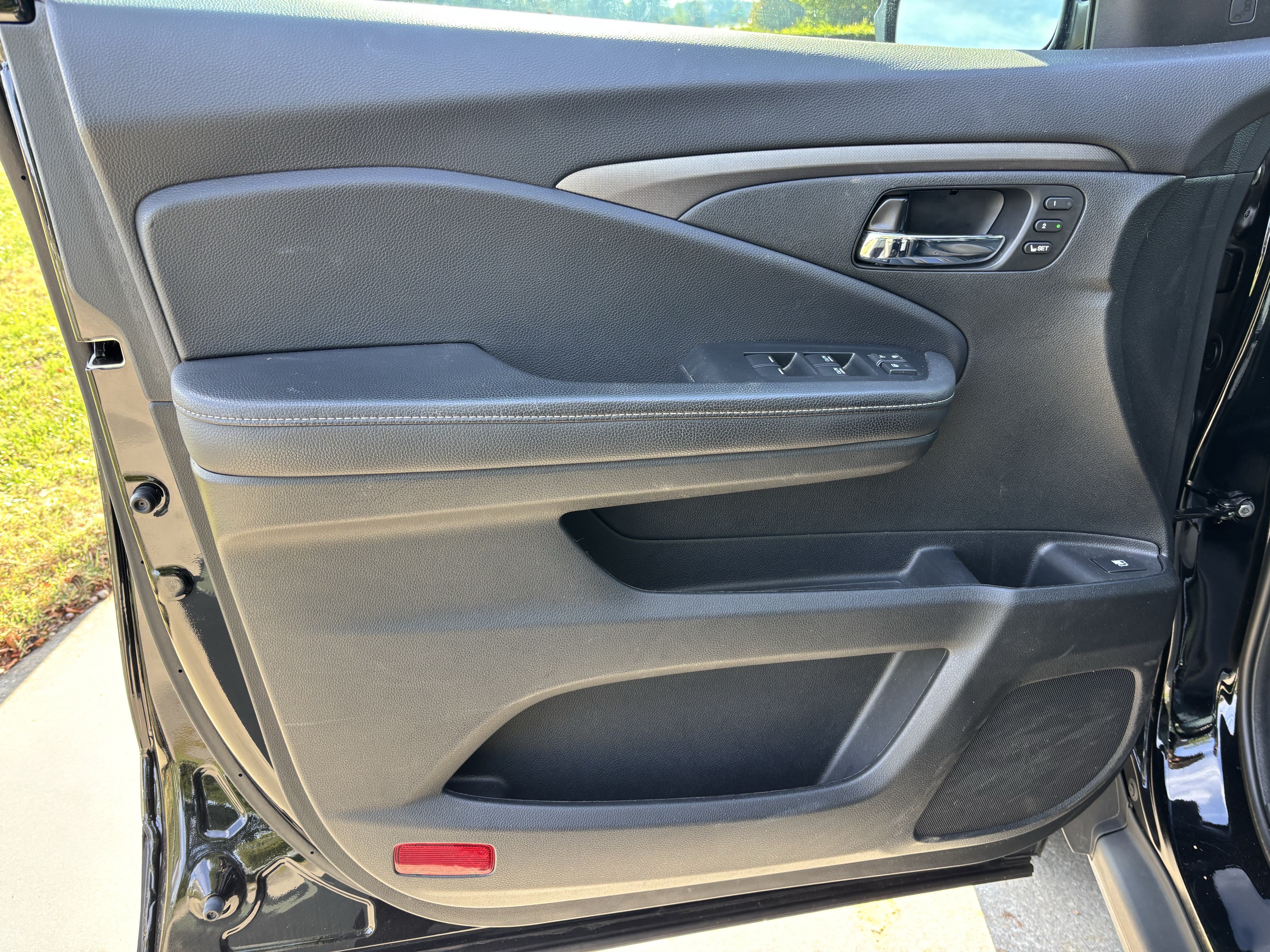 Used 2024 Honda Ridgeline RTL image 15