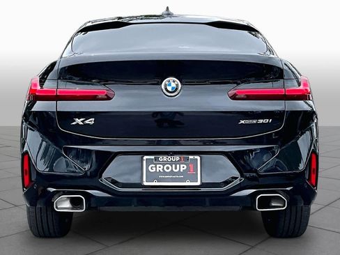 Certified 2025 BMW X4 xDrive30i AWD/4WD image 5