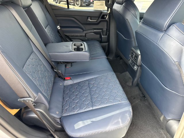 New 2026 Toyota 4Runner Platinum AWD/4WD image 18