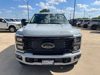 New 2026 Ford F250 Lariat w/ Black Appearance Package AWD/4WD video 2
