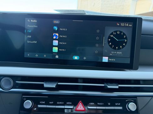 Certified 2026 Hyundai Tucson Blue SE image 12