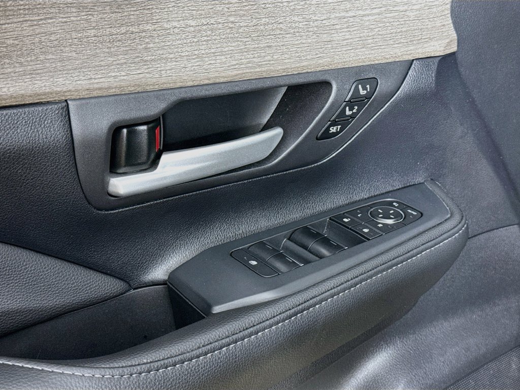 Used 2026 Toyota Grand Highlander AWD Hybrid image 18