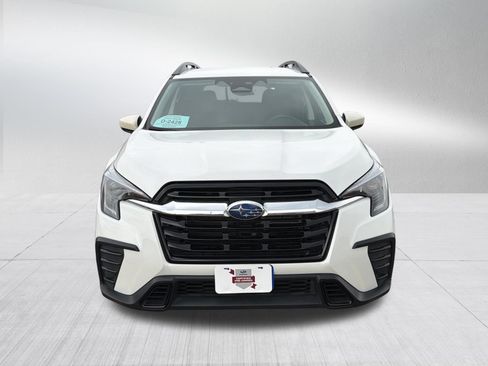 Certified 2025 Subaru Ascent Premium AWD/4WD image 2